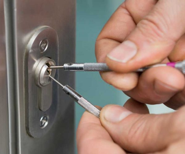 Locksmith Services 91357